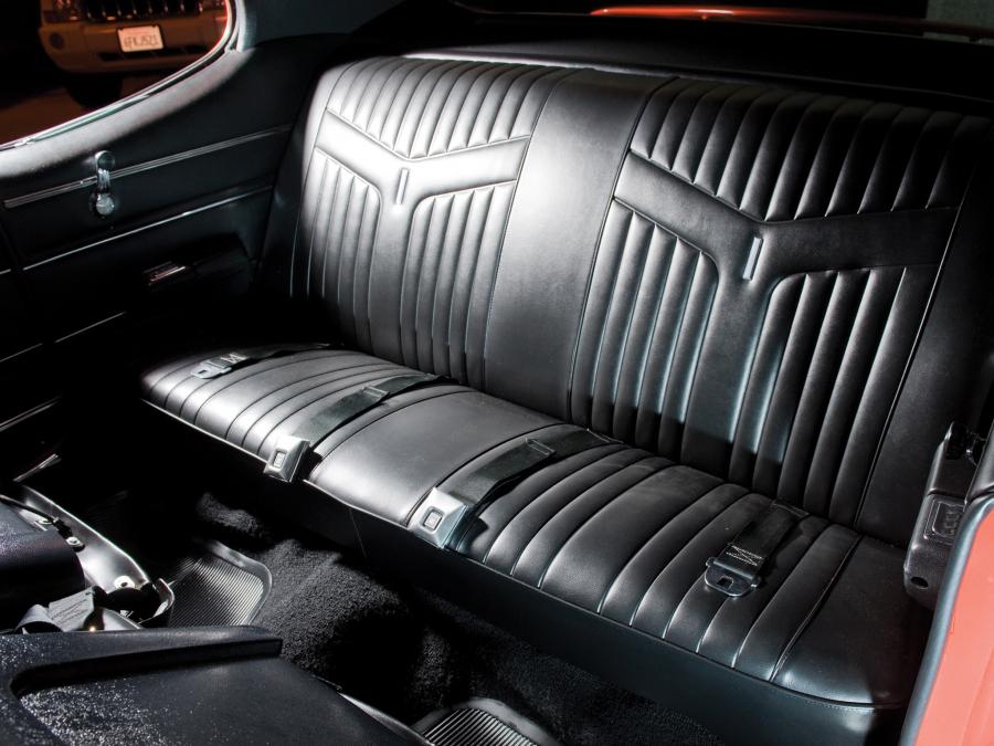  Pontiac GTO The Judge Hardtop Coupe 1969 года  (фото 3 из 21)
